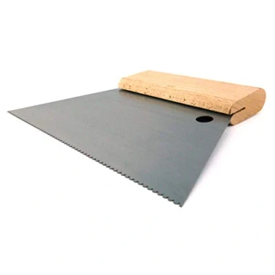 Abbildung von Schwan Kleberspachtel, Stahl, 180 mm, gezahnt/ungezahnt, Buchenholzgriff, TBK zertifiziert, für Bodenbelag , Parkett und Fliesenarbeiten