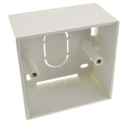 Abbildung von Surface Montage Hinten Box Pattress 1 Fach 46mm [45mm]
