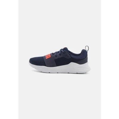 Abbildung von Puma Wired RUN Unisex Laufschuh Neutral für Kinder, Größe: 28, Peacoat/red Schuhe
