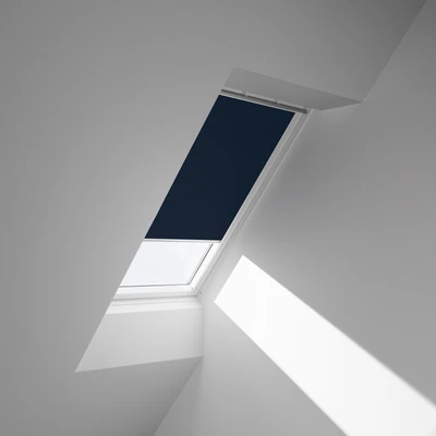 Abbildung von VELUX Verdunklungsrollo &quot;DKL SK08 1100SWL&quot;, verdunkelnd, Verdunkelung, ohne Bohren, in Führungsschienen, weiße Führungsschienen &amp; Griffleiste