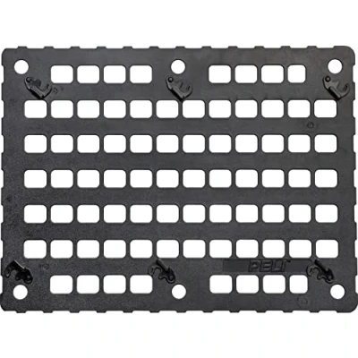 Abbildung von Peli EZ Click Molle Panel Zubehör für 1560 Koffer, Abnehmbarer Mehrzweck Deckel Organizer Taschen und Riemen im Stil, Farbe: Schwarz