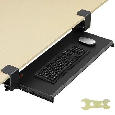 Abbildung von VEVOR Klemmbare Tastaturablage unter dem Schreibtisch, Tastaturauszug zum Herausziehen mit Stabiler C Klemmhalterung, große 680 x 280 mm Ausziehbare Computer Schublade Tippen zu Hause