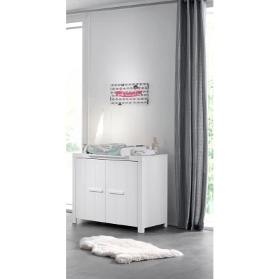 Abbildung von Vipack Hochkommode &quot;Erik&quot;, (Made in Europe), Kommode Landhaus Optik Verbindung mit viel Stauraum