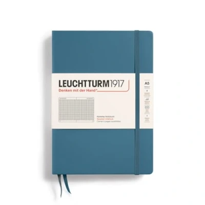 Abbildung von LEUCHTTURM1917 363336 Notizbuch Medium (A5), Hardcover, 251 nummerierte Seiten, Stone Blue, kariert