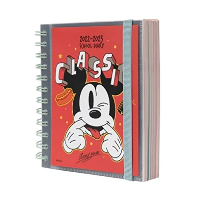 Abbildung von Grupo Erik Schulplaner 2022 2023, Disney Mickey Mouse Schulkalender Terminkalender 14x16 cm, ein Tagesplaner für erfolgreiches Schuljahr, AEEDPM2221