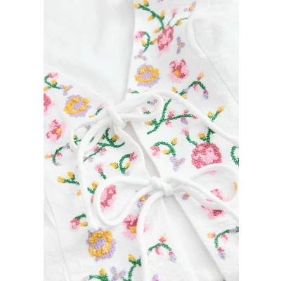 Abbildung von Next Regular FIT Floral Embroidered Detail TIE Front Weste, Damen, Größe: 40, White