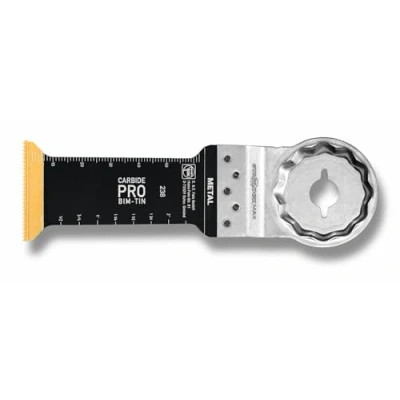 Abbildung von FEIN E Cut Carbide Pro Sägeblatt , Ve. 3 St., Breite 32 mm, Länge 75 Aufnahme Starlock Max, TiN beschichtetes Hartmetall Tauchsägeblatt mit extrem hoher Verschleißfestigkeit.
