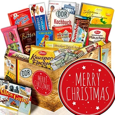 Abbildung von Merry Christmas Geschenk Weihnachten Frau Schokoladen Box Ostpaket