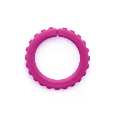 Abbildung von ARK Kauarmband Junior texturiert in verschiedenen Stärken für Kinder Innnen Durchmesser ca. 4,45 cm zum Kauen statt Kleidung oder Hände, gegen Nervösität, Autismus weich magenta