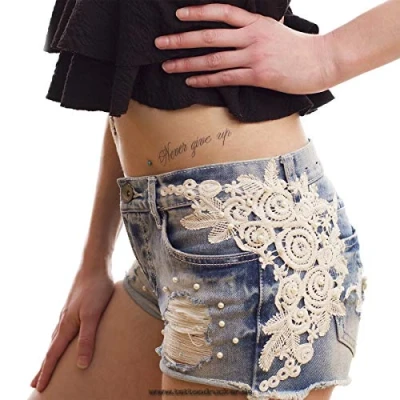Abbildung von 2 x Never give up Tattoo Schriftzug in schwarz Temporary Haut (2)