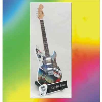 Abbildung von Miniatur Gitarre mit Gitarrenplektrum, Pink Floyd
