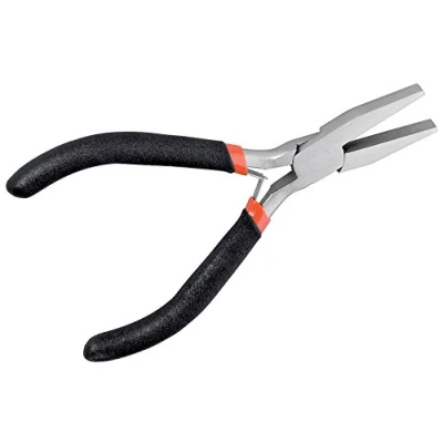 Abbildung von Goobay Montagezange Flachzange 125mm mit abgeflachten und glatten Backen