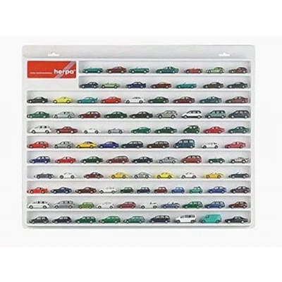 Abbildung von herpa 029223 PKW Schaukasten 1:87, Hängevitrine für Hängerzüge, Modellautos und Flugzeuge, Showcase, Display, Miniaturen, Modellbau, Kunststoff Weiß (57 x 45 35 cm)
