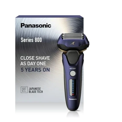 Abbildung von Panasonic ES LV67A803 5 Klingen Nass &amp; Trockenrasierer für Männer, wiederaufladbar, smarter Bartsensor, Multi Flex 16D Kopf, Marineblau und Schwarz