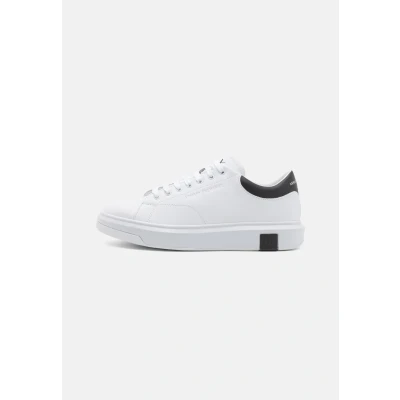 Abbildung von Armani Exchange LACE UP Sneaker low, Herren, Größe: 42, White/black Schuhe