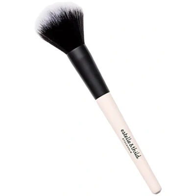 Abbildung von estelle &amp; thild Silky Finishing Powder Brush