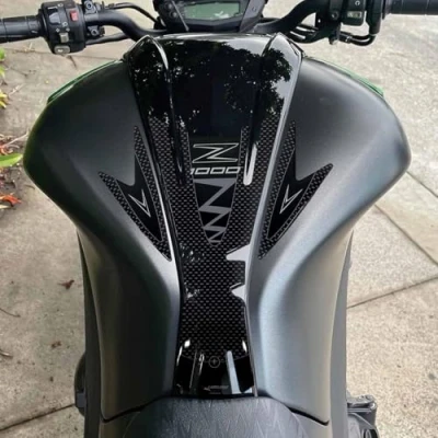Abbildung von labelbike Tank 3D Aufkleber kompatibel mit Kawasaki Z1000 2010 2013