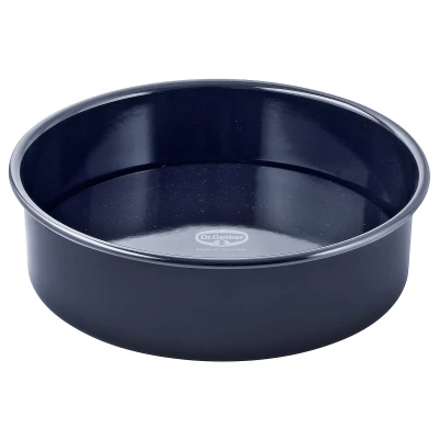 Abbildung von Dr. Oetker Backform Ø 28 cm Back Liebe Emaille mit Hebeboden Runde Kuchenform schnitt &amp; kratzfestem Boden 28er Kuchenbackform hohem Rand für Kuchen und Torten