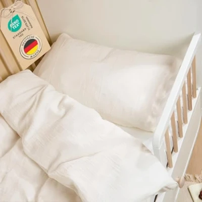 Abbildung von Laleni Kinderbettwäsche 100x135 cm aus Baumwolle Musselin Bettwäsche Kinder 100 x 135 + Kissenbezug 40x60 Oeko TEX zertifizierte Sommer Grün