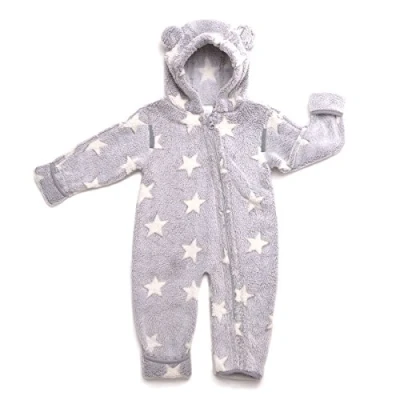 Abbildung von Hoppediz Baby Overall aus Fleece, extra lange Beine perfekt für die Babytrage, Umschlagbündchen an Händen und Füßen grau creme 68 74