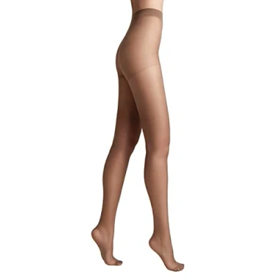 Abbildung von Conte elegant matte Damenstrumpfhose mit Seideneffekt NUANCE 20 DEN verstärkte Feinstrumpfhose Damen Strumpfhose extrem elastisch Farbe Beige Größe 6