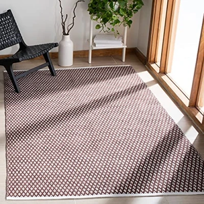 Abbildung von SAFAVIEH Modern Teppich für Wohnzimmer, Esszimmer, Schlafzimmer Boston Collection, Kurzer Flor, Braun, 152 X 244 cm