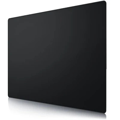 Abbildung von Titanwolf XXXL Übergröße Mauspad 1200x800 mm Großformat Schreibtischunterlage gummierte Rückseite rutschfest und abwaschbar Gaming Präzision Geschwindigkeit Schwarz