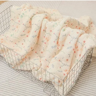 Abbildung von Baby und Kinderdecke aus Musselin weichem Minky Oeko Tex 75x100 cm Polyester Füllung Komfort Qualität Babydecke, Bettdecke, Nickerchen, Kindergarten Geburtsgeschenk Mädchen oder Jungen