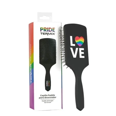 Abbildung von Termix Haarentwirrungsbürste in Der Pride Edition. Paddelbürste zum Entwirren. professionelle Haarbekämpfer mit LGBTQIA Farben im Logo. Prime