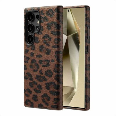 Abbildung von Samsung Galaxy S24 Ultra Hülle MagSafe Kunstleder Selencia Backcover Handyhülle Braun