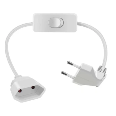 Abbildung von HuaLiSiJi Verlängerungskabel Eurostecker mit Schalter 2,5A 250V Flach 90 Grad Kurz, für Haushaltsgeräte TV PC Computer Monitor Etc (Weiß, 0.5m)
