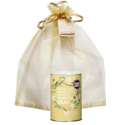 Abbildung von GUSTONE. One&amp;Only Vanilla Chai Powder 250g Dose Geschenkset