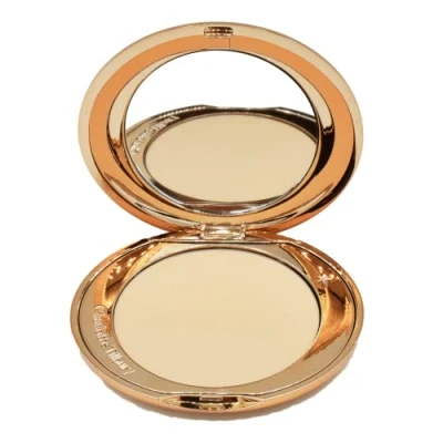 Abbildung von Charlotte Tilbury Airbrush Flawless Finish Skin Perfecting Fixierpuder Medium (8 G)