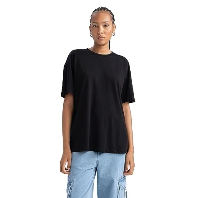 Abbildung von DeFacto Women&#039;s B0648AX T Shirt, Black, X Large