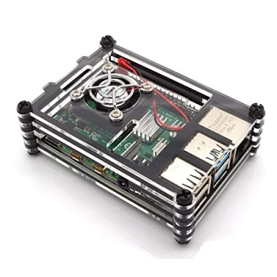 Abbildung von BerryBase Gehäuse für Raspberry Pi 4 mit Lüfter, Stackable, transparent/schwarz