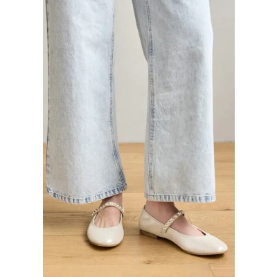 Abbildung von Tamaris Ballerina 1 22140 44 Riemchenballerina TOUCH IT