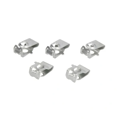Abbildung von ROMIX C60701 Clip AUDI: A4 B8 Avant, A6 C6 Limousine