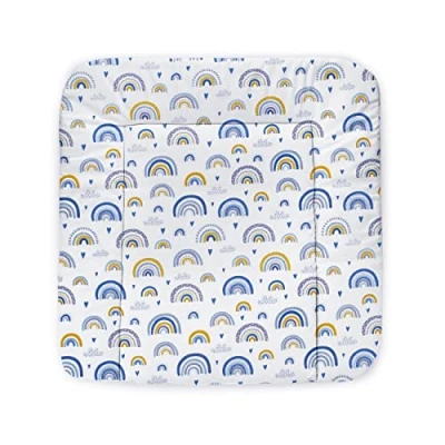 Abbildung von Balbina® Wickelunterlage aus Baumwolle weiche Wickeltischauflage für Wickelkommoden waschbar 60x70 I Regenbogen Blau