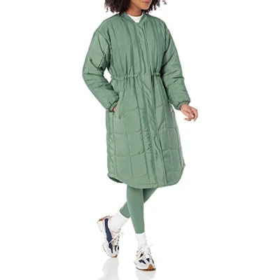Abbildung von Amazon Essentials Damen Übergroßer Steppmantel (In Übergröße Erhältlich), Salbeigrün, XXL
