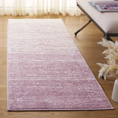 Abbildung von SAFAVIEH Modern Teppich für Wohnzimmer, Esszimmer, Schlafzimmer Adirondack Collection, Kurzer Flor, Creme und Lila, 76 X 244 cm