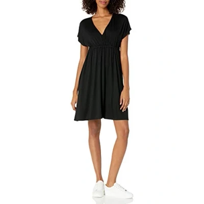 Abbildung von Amazon Essentials Damen Surplice Kleid (Erhältlich in Übergröße), Schwarz, 4XL Große Größen