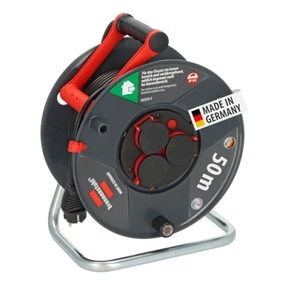 Abbildung von Brennenstuhl Garant V2 IP44 Kabeltrommel 50m outdoor (Made in Germany, 3 Schutzkontakt Steckdosen mit erhöhtem Berührungsschutz, Spezialkunststoff)