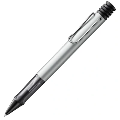 Abbildung von LAMY AL star leichter Kugelschreiber 225 aus Aluminium in weiß silber mit ergonomischem Griff und selbstfederndem Metallclip, inkl. Großraummine M 16