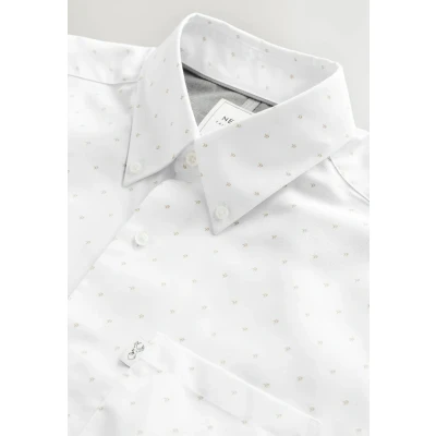Abbildung von Next Regular FIT EASY IRON Short Sleeve Print Hemd, Herren, Größe: Small, White