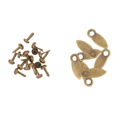 Abbildung von Craftelier Brads und Drehknöpfe zum Erstellen von Verschlüssen für Scrapbooking Bastelprojekte, inkl. 50 Knöpfe, Größe 17 x 7 mm, Vintage Bronze