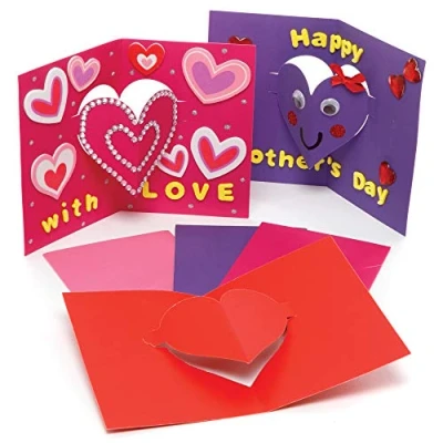 Abbildung von Baker Ross AX693 Herzkarten 10 Stück, ideal für Kunst und Handwerk Kinder zum Dekorieren Muttertag, Valentinstag, Weihnachten oder andere Anlässe