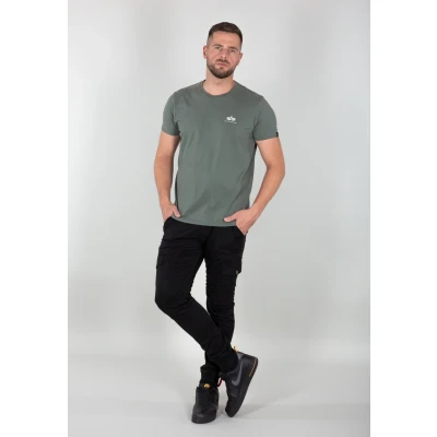 Abbildung von Alpha Industries Small LOGO Tshirt basic, Herren, Größe: Small, Vintage green
