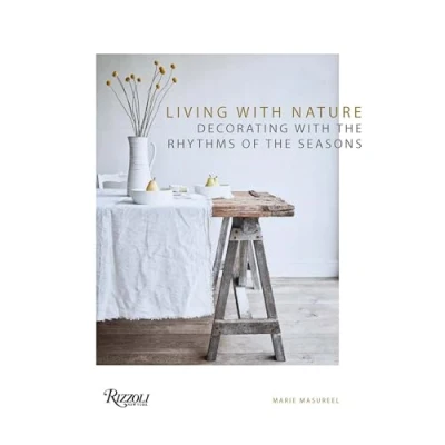 Abbildung von Living with Nature: Decorating the Rhythms of Seasons