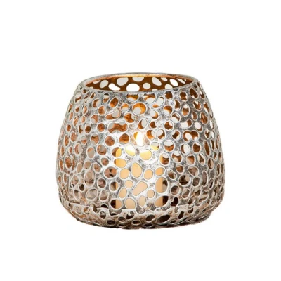 Abbildung von GILDE Windlicht Metall Chico Tischdeko Farbe: Silber antikfinish matt Deko Kerzenhalter für Teelichte oder kleine Stumpenkerzen Höhe 12 cm
