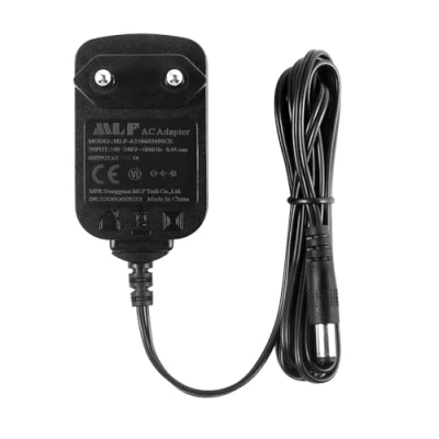 Abbildung von Security 01 DC 6V 2A 1000mA Netzteil Adapter, Stecker 5,5 mm x 2,1 mm, mit 3,5mm 1,35mm, 4,0mm 1,7mm Stecker.